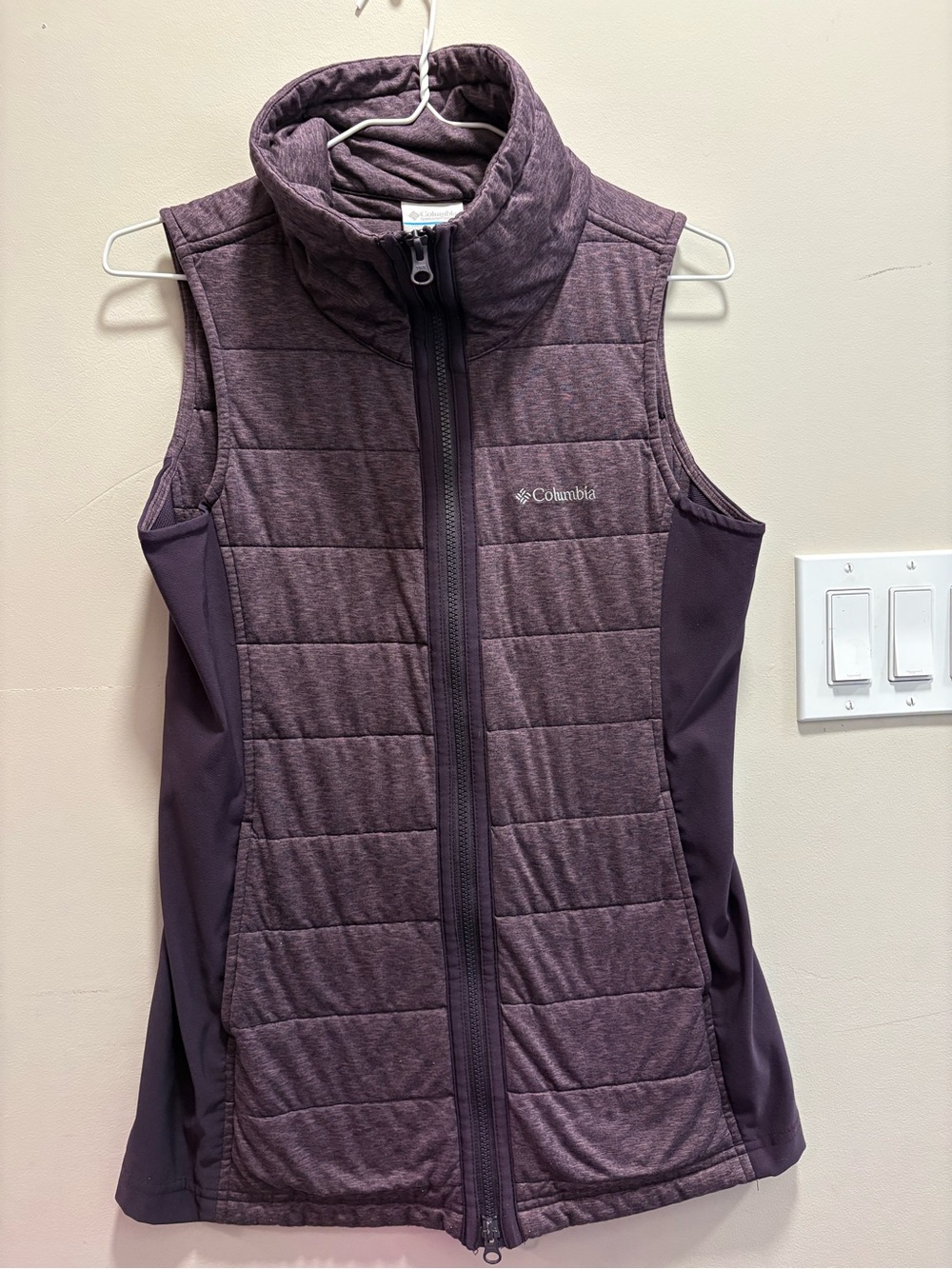 Columbia Women's Plum Quilted Insulated Vest